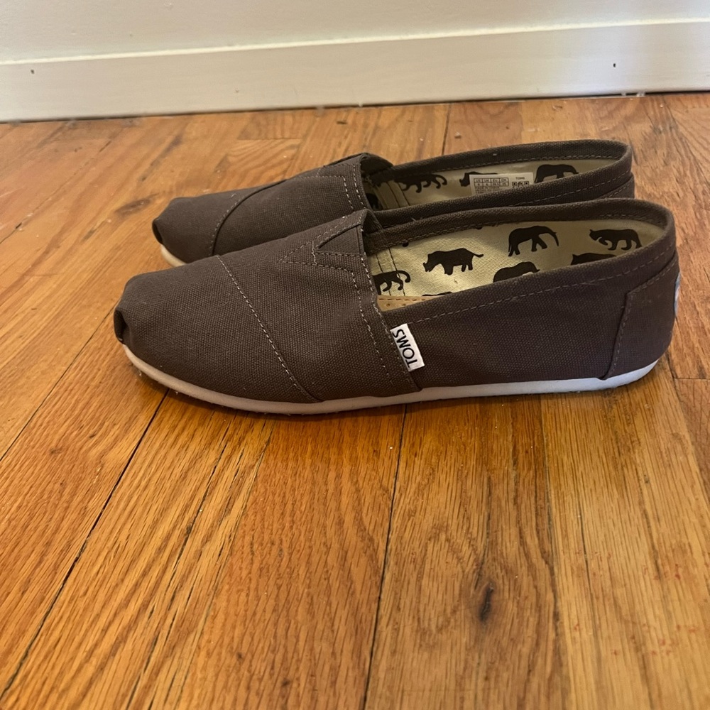 TOMS